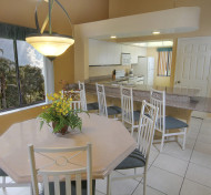 Equipped kitchen and dining area